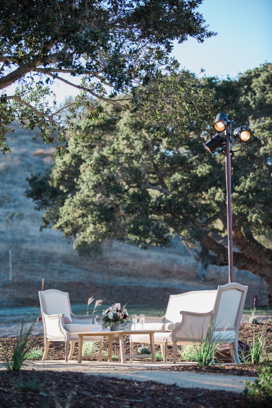 laid-back-luxury-winery-wedding