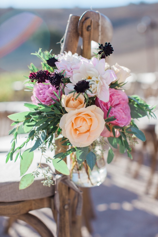 laid-back-luxury-winery-wedding