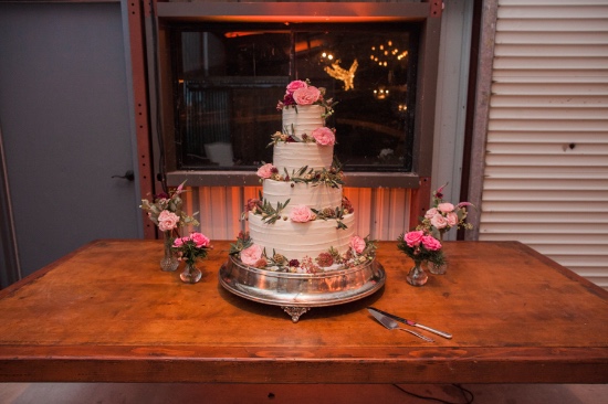 laid-back-luxury-winery-wedding