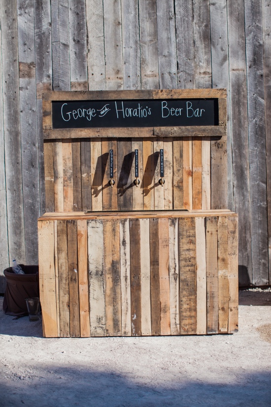 laid-back-luxury-winery-wedding