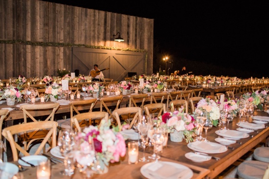 laid-back-luxury-winery-wedding