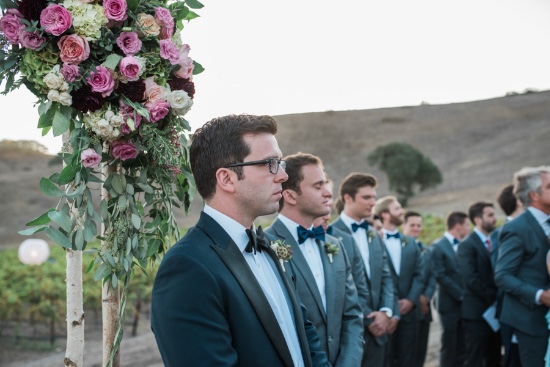 laid-back-luxury-winery-wedding