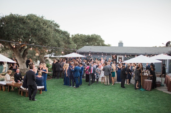 laid-back-luxury-winery-wedding