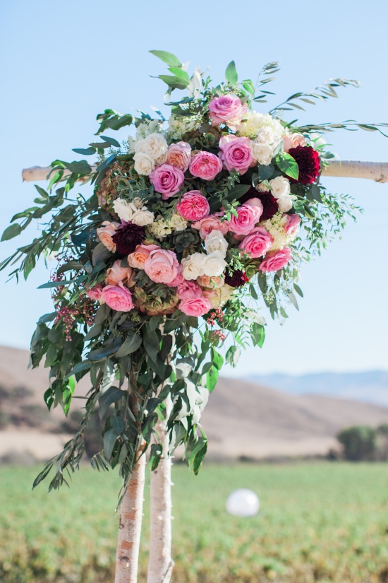 laid-back-luxury-winery-wedding