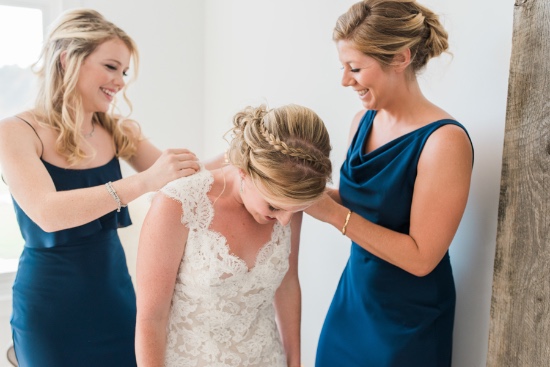laid-back-luxury-winery-wedding