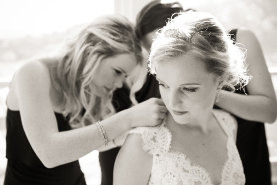 laid-back-luxury-winery-wedding