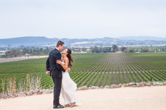 late-summer-romance-winery-wedding