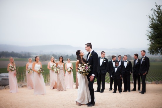 late-summer-romance-winery-wedding
