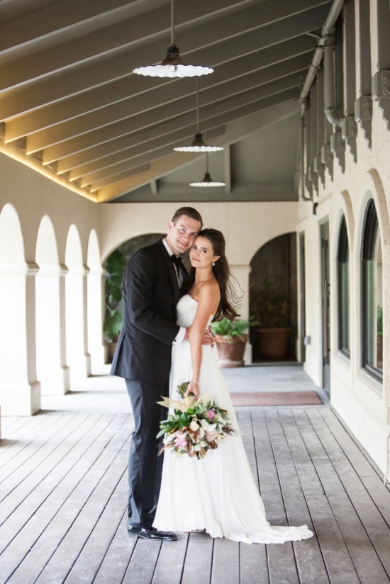late-summer-romance-winery-wedding