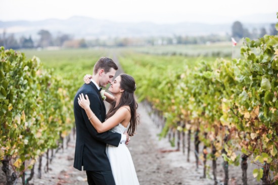 late-summer-romance-winery-wedding