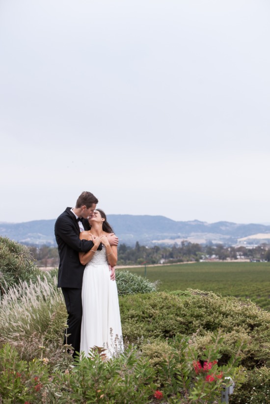 late-summer-romance-winery-wedding