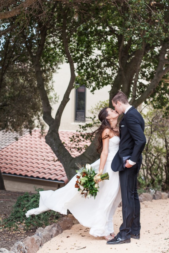 late-summer-romance-winery-wedding