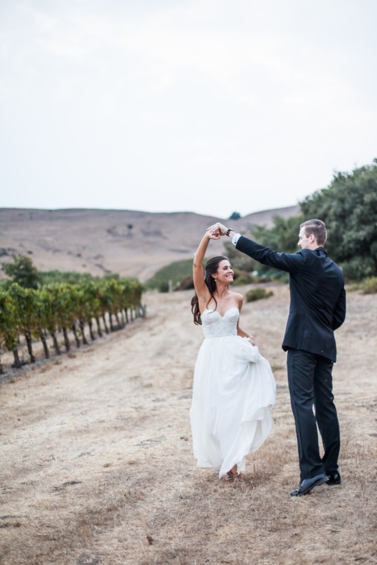 late-summer-romance-winery-wedding
