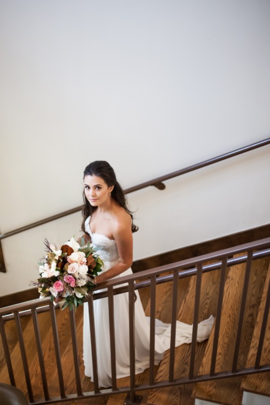 late-summer-romance-winery-wedding