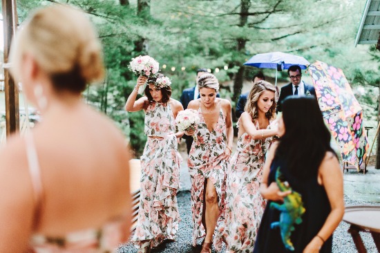lovely-wedding-full-of-love-and-rain
