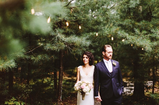 lovely-wedding-full-of-love-and-rain