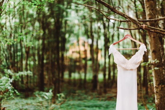 lovely-wedding-full-of-love-and-rain
