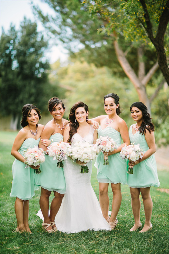 bridesmaids in mint dresses