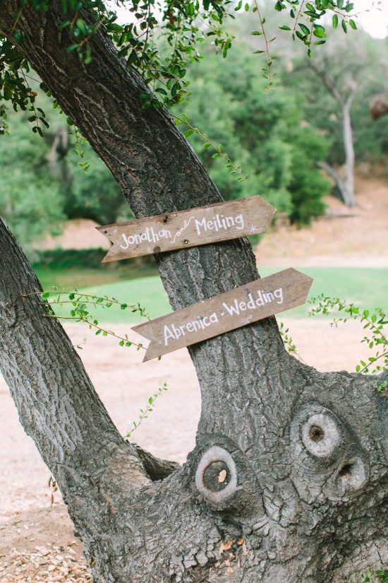 mint-pink-and-gold-rustic-wedding