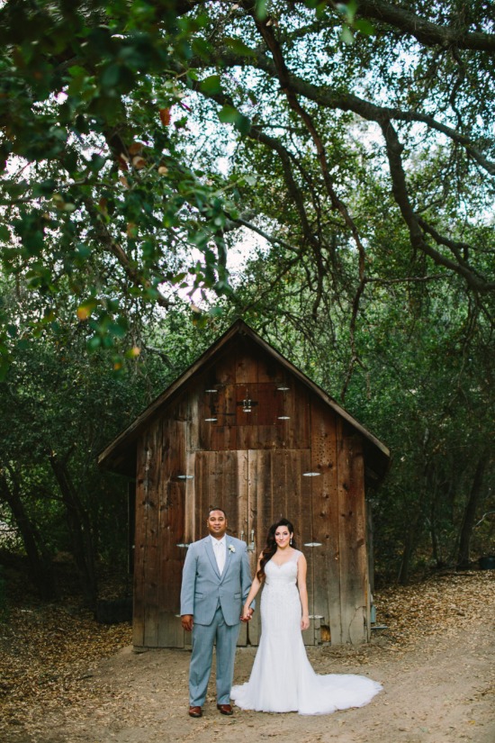 mint-pink-and-gold-rustic-wedding