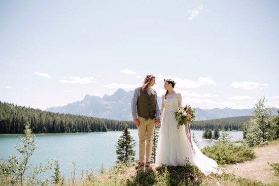 natural-beauty-mountain-wedding
