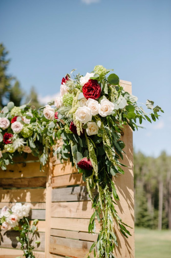 natural-beauty-mountain-wedding