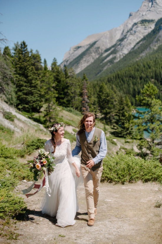natural-beauty-mountain-wedding