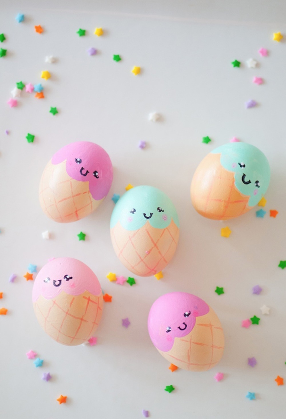 Painted-Easter-eggs-via-Karas-Party-Ideas-Kara-All