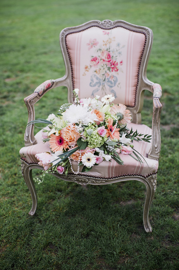 peach-and-orange-garden-wedding