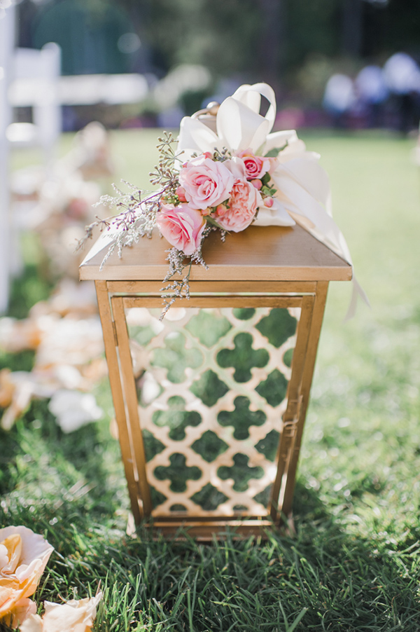peach-and-orange-garden-wedding
