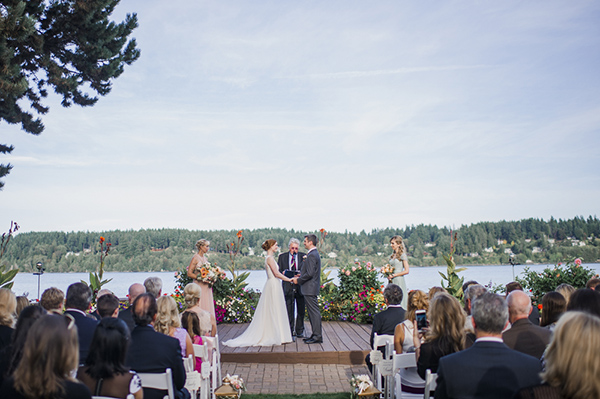 peach-and-orange-garden-wedding