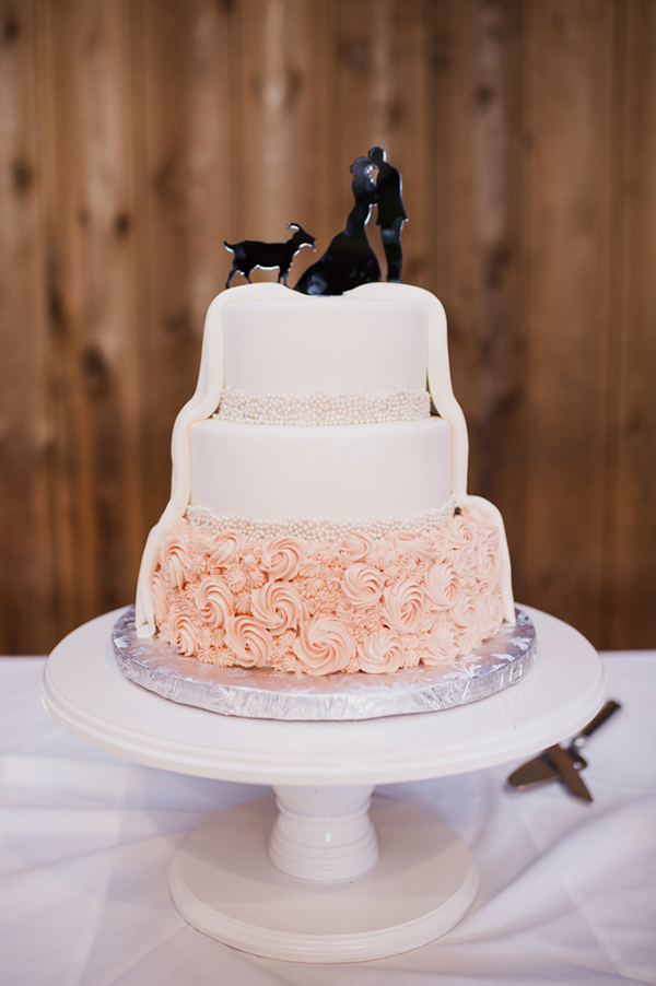 peach-and-orange-garden-wedding