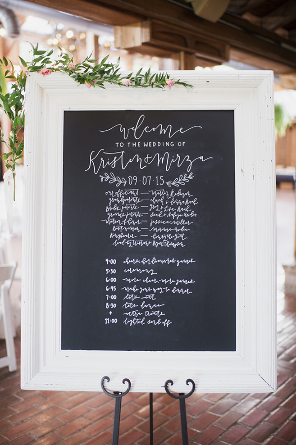 peach-and-orange-garden-wedding