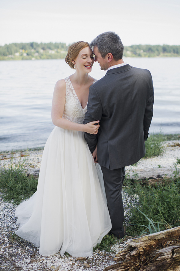 peach-and-orange-garden-wedding