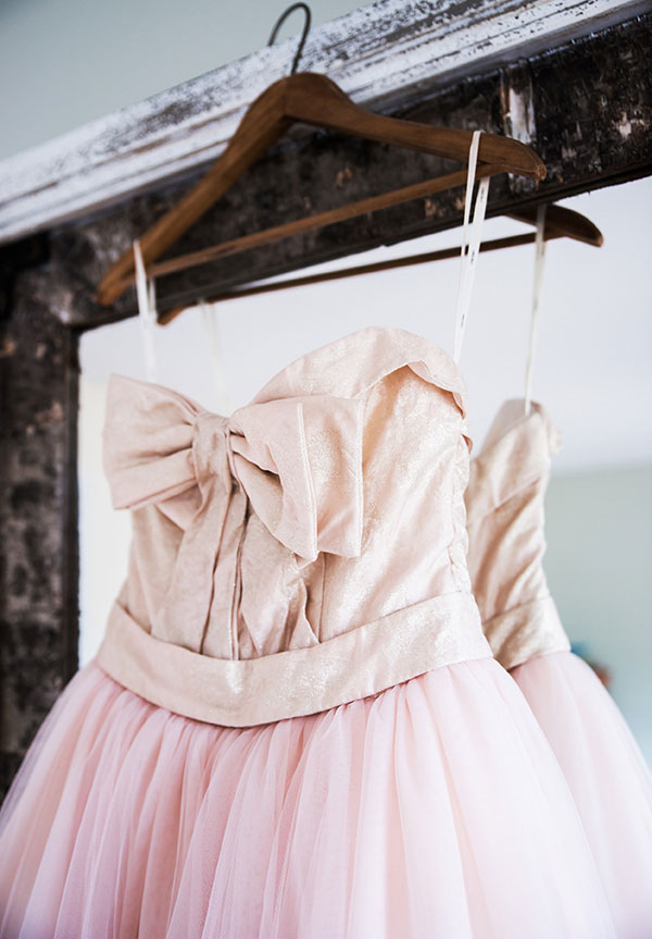 pink-and-blue-tea-party-wedding