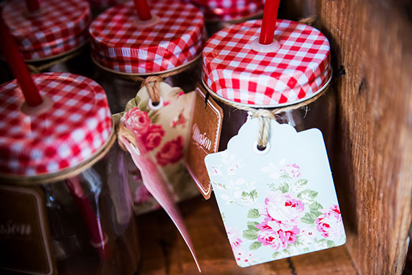 pink-and-blue-tea-party-wedding