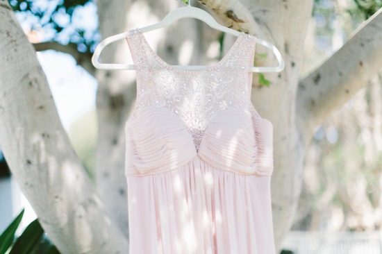 pink-and-white-beach-wedding-at