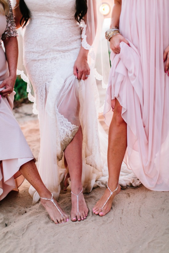 pink-and-white-beach-wedding-at