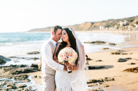 pink-and-white-beach-wedding-at