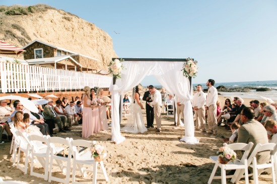 pink-and-white-beach-wedding-at