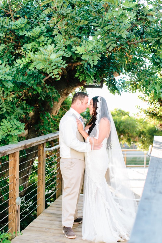 pink-and-white-beach-wedding-at