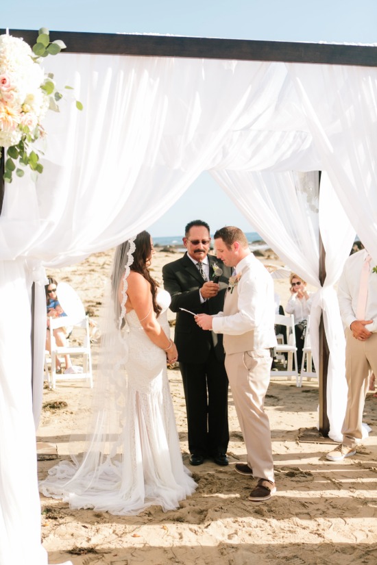 pink-and-white-beach-wedding-at