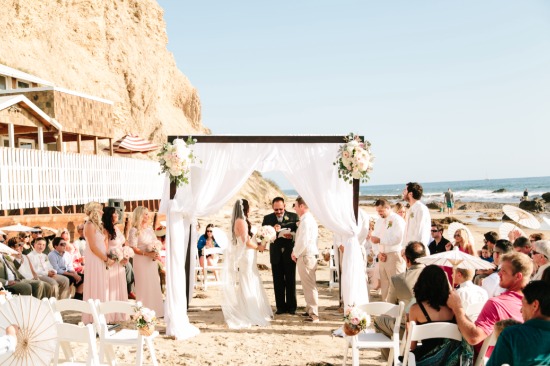 pink-and-white-beach-wedding-at