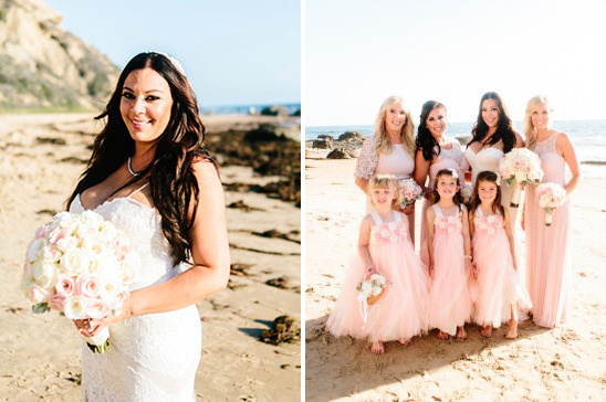 beach bridal party @weddingchicks