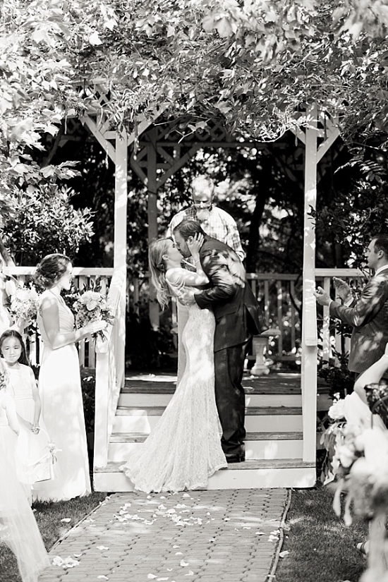 pretty-blush-and-purple-wedding