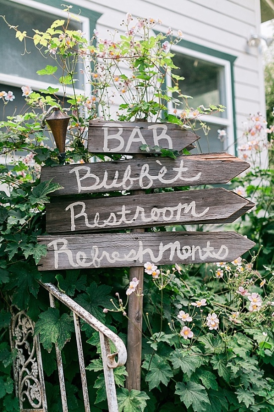 pretty-blush-and-purple-wedding