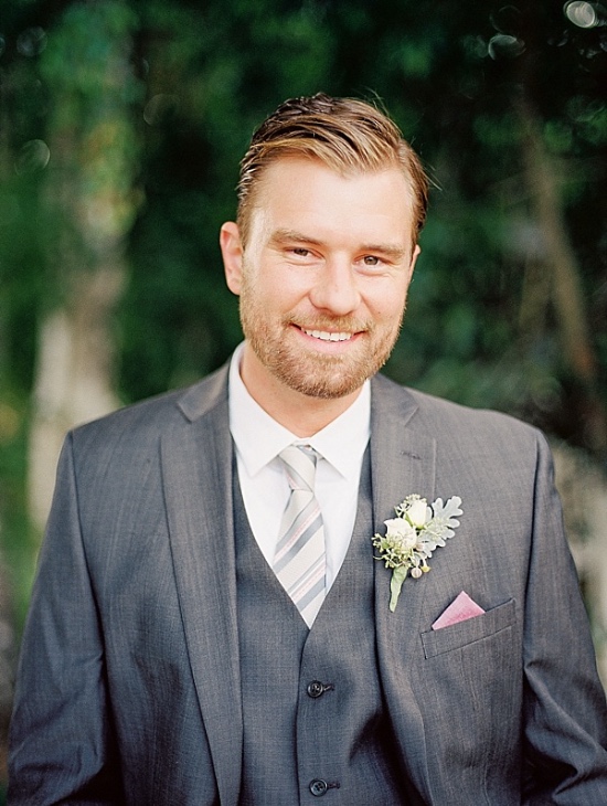 pretty-blush-and-purple-wedding