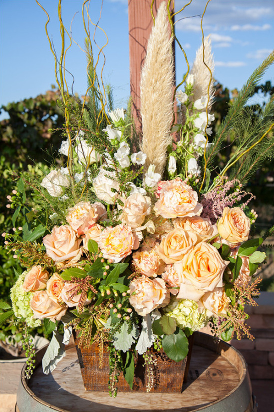 ceremony flower arrangement @weddingchicks