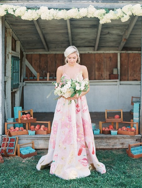 Sweet Peach Summertime Wedding Ideas