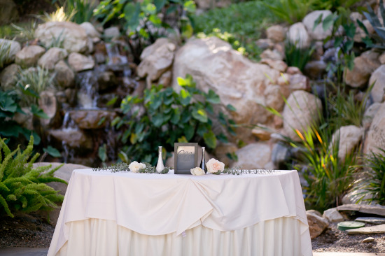 touch-of-glam-outdoor-wedding